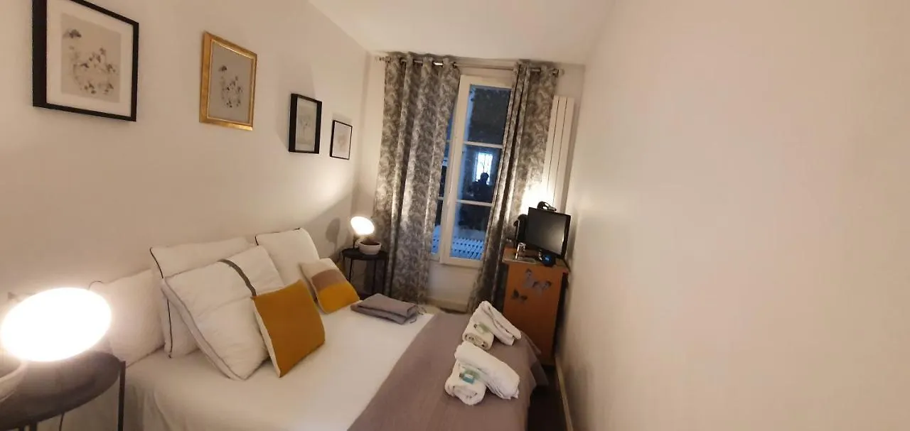 Apartmán Stuning Place ,Gare Montparnasse ,Center Paris ,Front Of Metro Francie